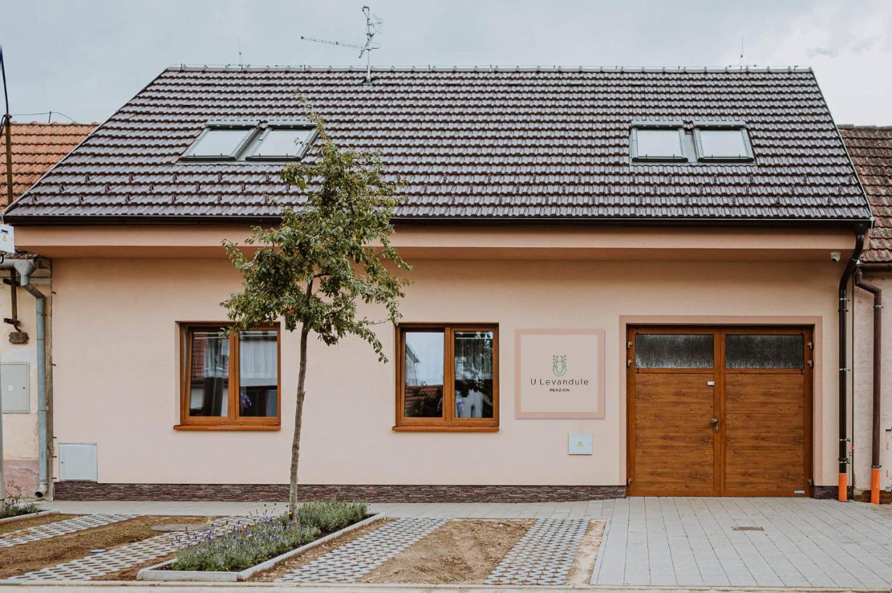 Penzion U Levandule Straznice Exterior photo